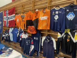 43d8b82d-65fa-472a-b393-d133c422bf5c